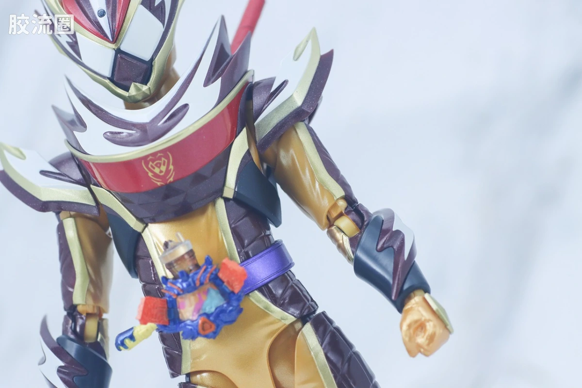 SHF 假面骑士限定版 假面骑士Valen/瓦伦 冰沙特装＆“松脆”效果配件套装 - 图片